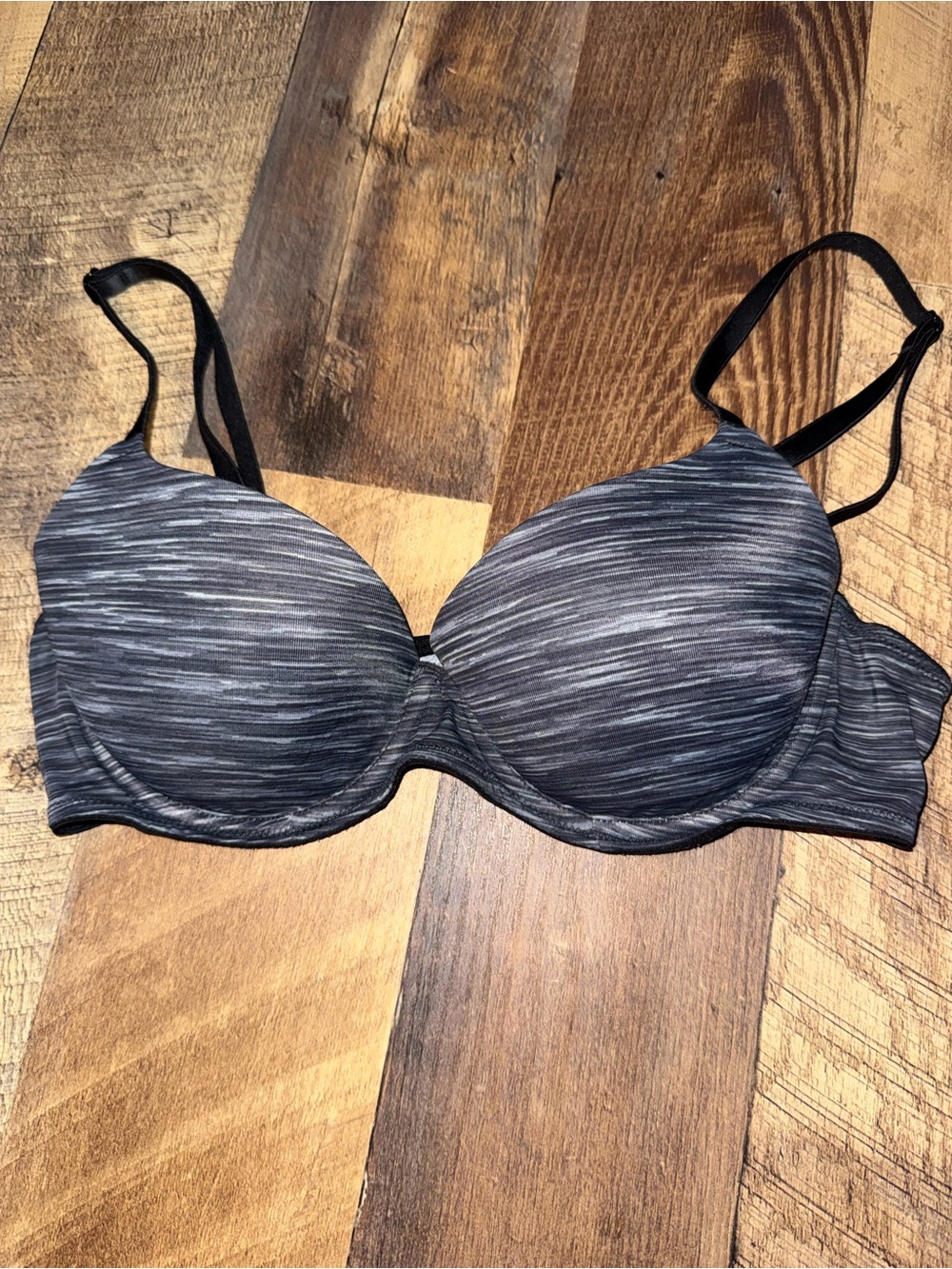 VS Pink Heathered T-Shirt Bra